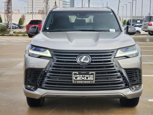 2023 Lexus LX 600 Luxury