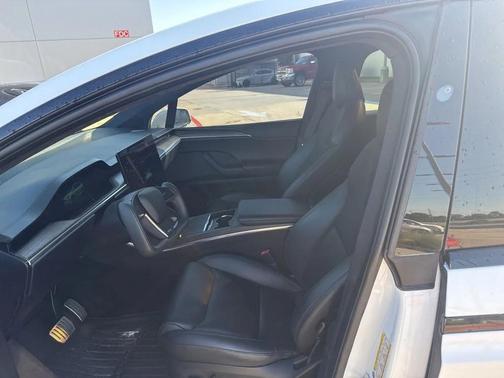 White 2022 Tesla Model X Dual Motor All-Wheel Drive