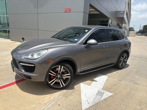 Black 2013 Porsche Cayenne Turbo