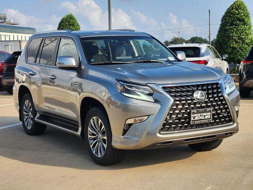 Silver 2023 Lexus GX 460 Luxury