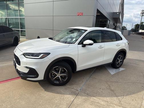 White / Black 2025 Honda HR-V EX-L