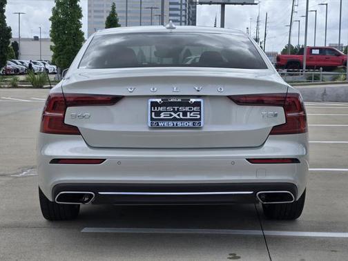 2019 Volvo S60 T5