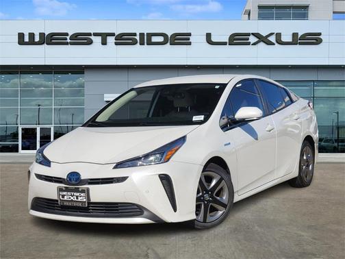 2019 Toyota Prius XLE