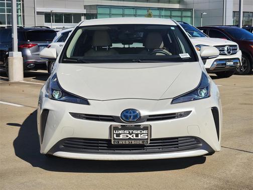 2019 Toyota Prius XLE