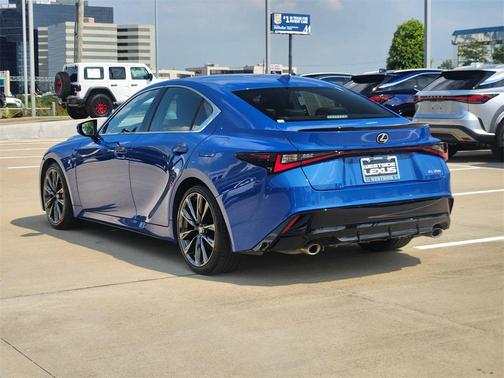 2022 Lexus IS 350 Base