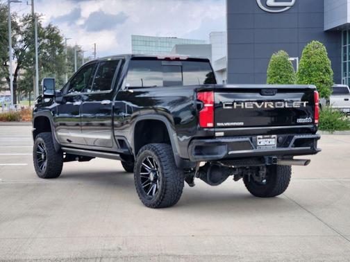 2025 Chevrolet Silverado 2500 High Country