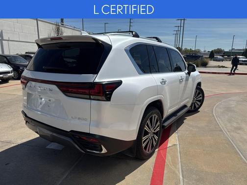 2025 Lexus LX 600 Luxury