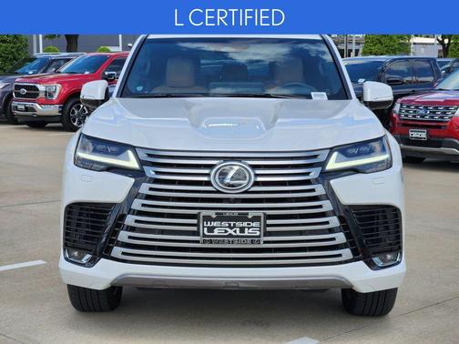 White 2025 Lexus LX 600 Luxury