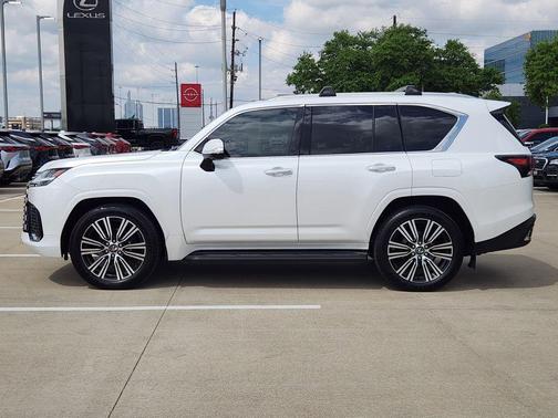 White 2025 Lexus LX 600 Luxury