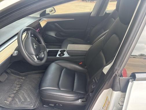 White 2022 Tesla Model 3 Long Range