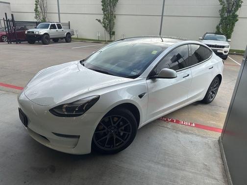 White 2022 Tesla Model 3 Long Range