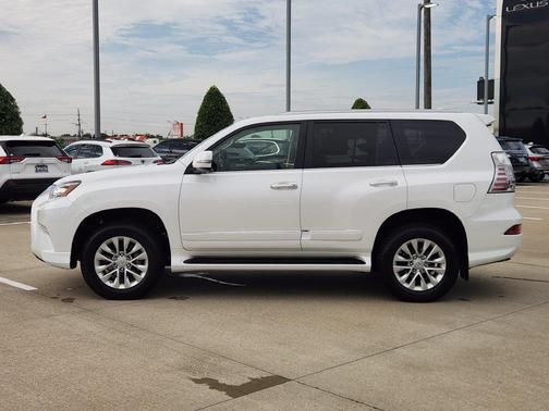Starfire Pearl 2019 Lexus GX 460 Premium