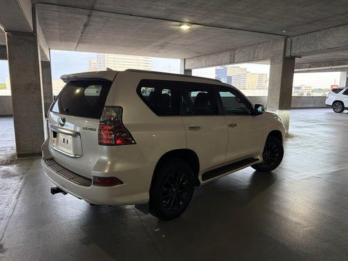 White Pearl 2023 Lexus GX 460 Premium