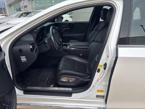 2018 Lexus LS 500 Base