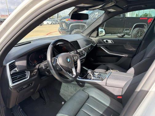 White 2021 BMW X5 sDrive40i