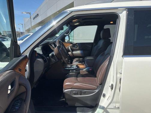 2016 INFINITI QX80 Limited