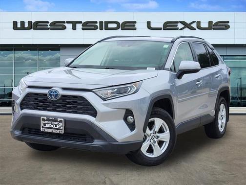 2020 Toyota RAV4 Hybrid XLE