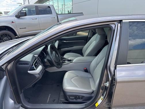 Predawn Gray Mica 2024 Toyota Camry Hybrid SE