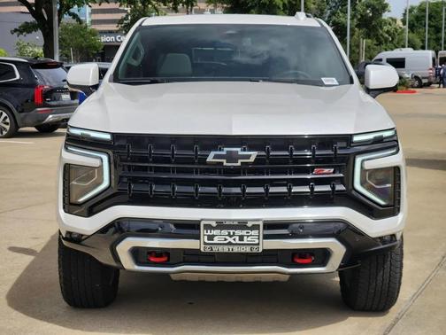 White 2025 Chevrolet Tahoe 4WD Z71