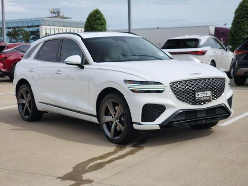White 2024 Genesis GV70 3.5T AWD Sport