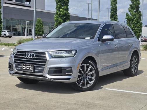 2019 Audi Q7 55 Premium