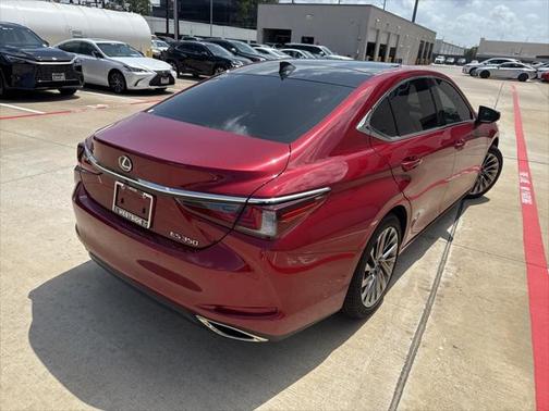 2024 Lexus ES 350 Luxury