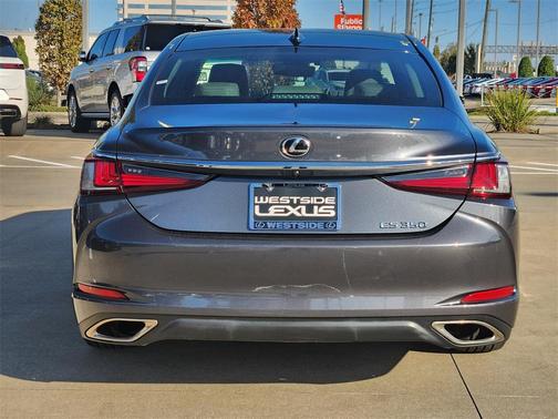 2023 Lexus ES 350 Base