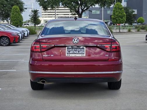 2018 Volkswagen Passat 2.0T SE