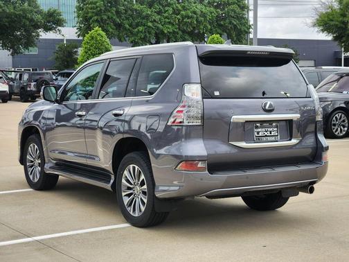 Gray 2023 Lexus GX 460 Luxury