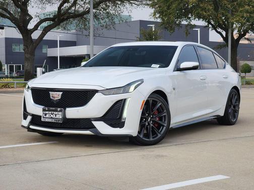 2022 Cadillac CT5 Sport