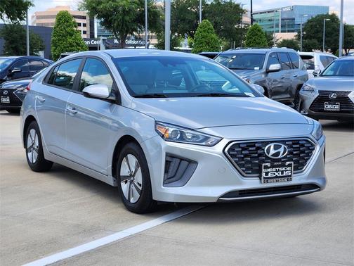 2022 Hyundai IONIQ Hybrid Blue