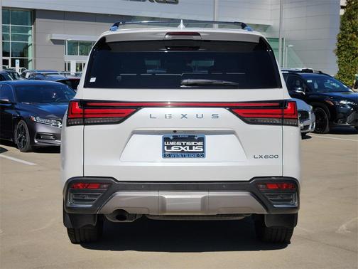 2023 Lexus LX 600 Luxury