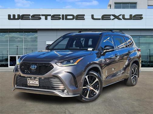 2022 Toyota Highlander XSE