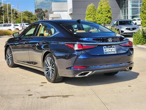 2025 Lexus ES 350 Base