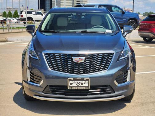 Shadow Metallic 2021 Cadillac XT5 Premium Luxury
