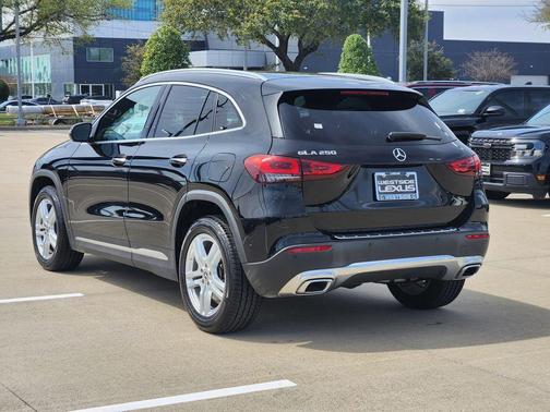 2022 Mercedes-Benz GLA 250 Base