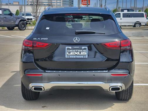 2022 Mercedes-Benz GLA 250 Base