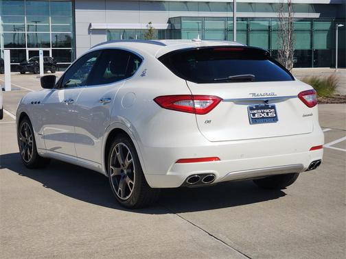 2018 Maserati Levante GranLusso