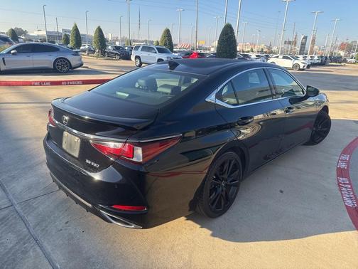 2022 Lexus ES 350 F Sport