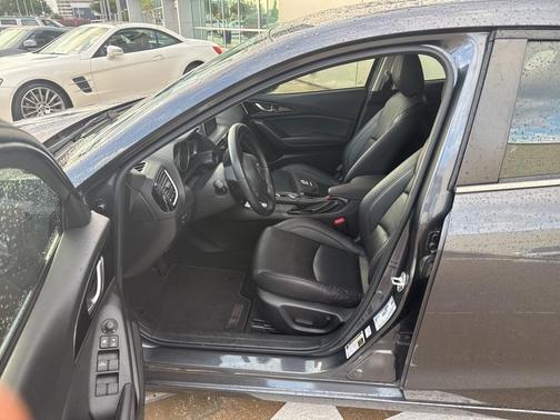 2015 Mazda Mazda3 i Grand Touring