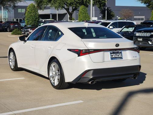 2023 Lexus IS 300 Base