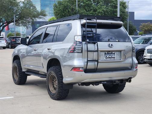 2023 Lexus GX 460 Premium
