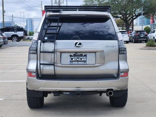 2023 Lexus GX 460 Premium