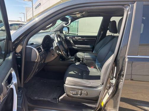 2023 Lexus GX 460 Premium
