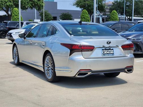 2024 Lexus LS 500 Base