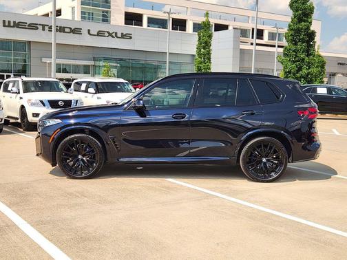 Carbon Black Metallic 2024 BMW X5 sDrive40i