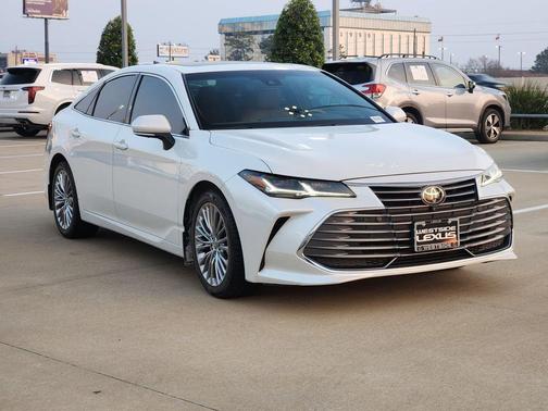 2022 Toyota Avalon Limited