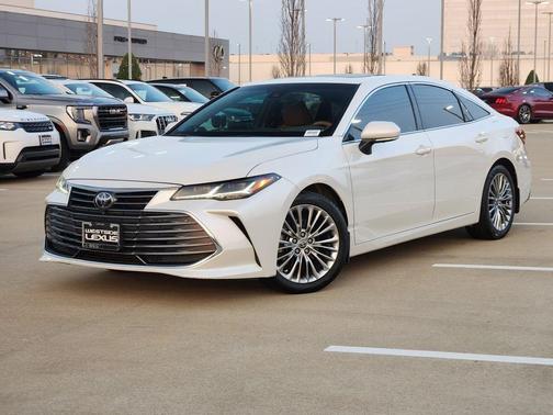 2022 Toyota Avalon Limited
