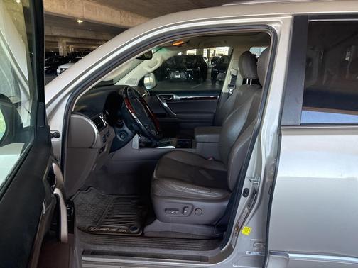 2016 Lexus GX 460 Base