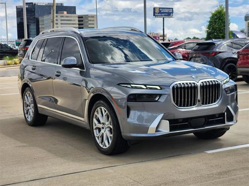 2023 BMW X7 xDrive40i